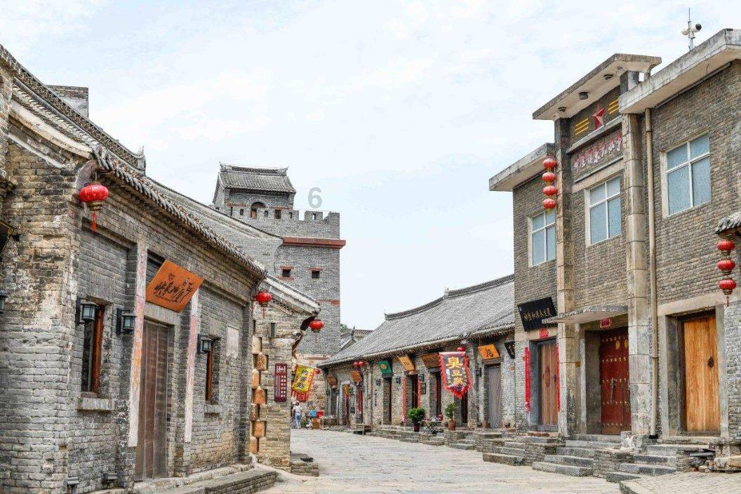 喜羊羊兄妹雪球大战3